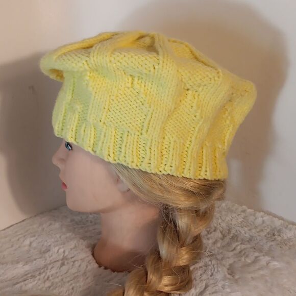 Yellow Knit Beret - Picture 4 of 7